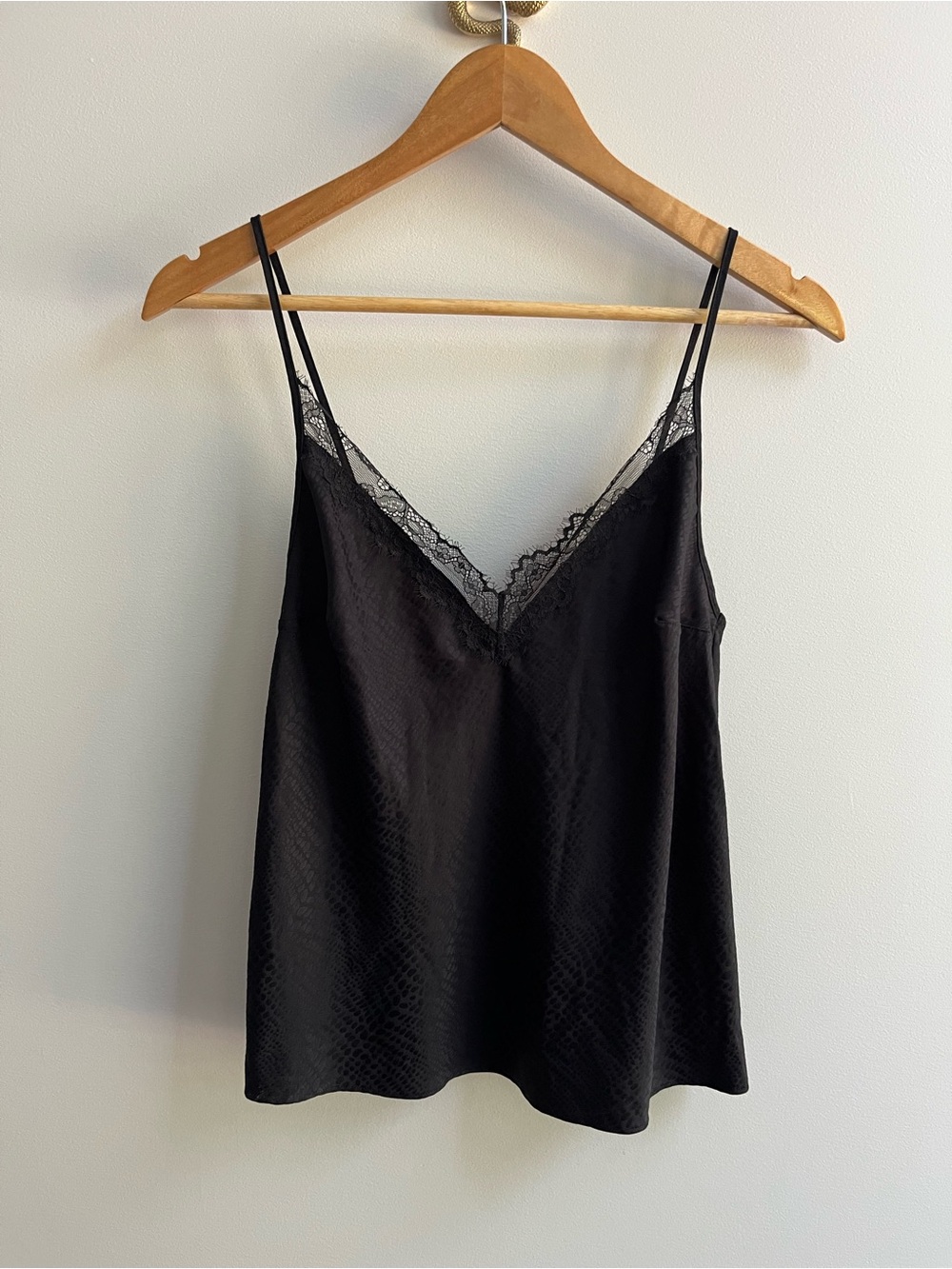 Victoria's Secret Satin Lace Trim Camisole Monochrome Jacquard Snakeskin Black S